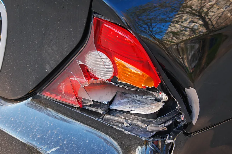 Does Insurance Cover Broken Taillight